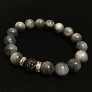 Grey Beads Black Diamonds
